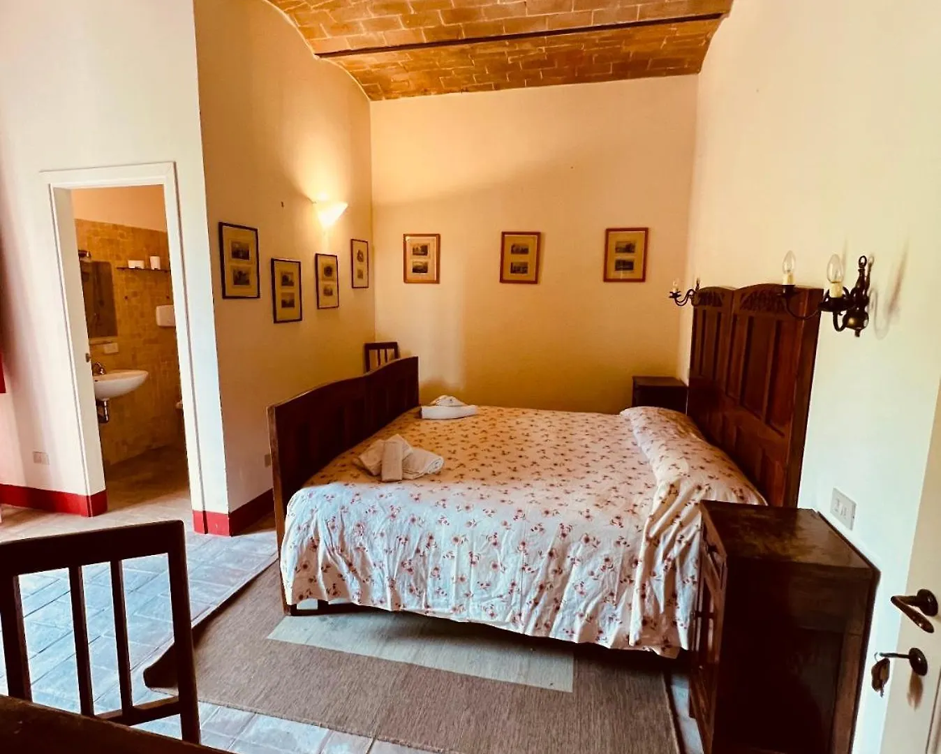 Fattoria Podere I Luoghi Casale Marittimo Italy